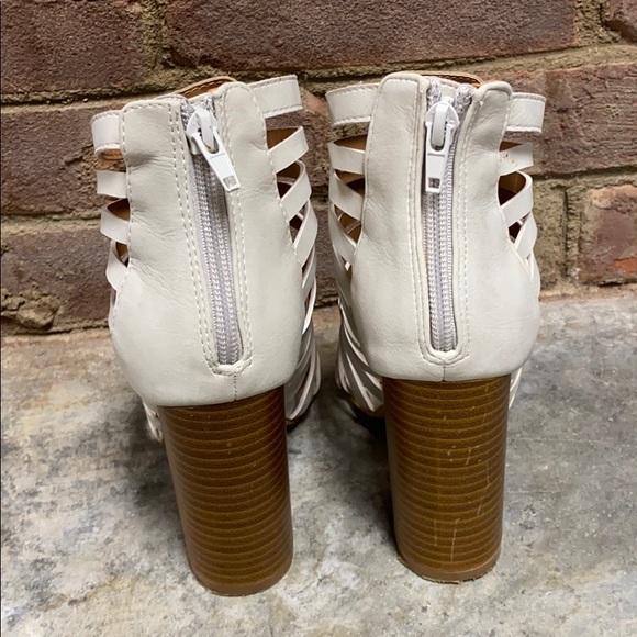 Mi.iM Strappy open toe block heel Bootie Cream 6.5 - Picture 6 of 10